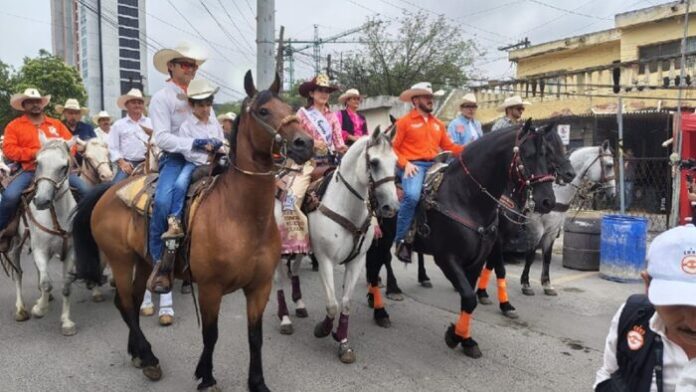 cabalgata norteña mty