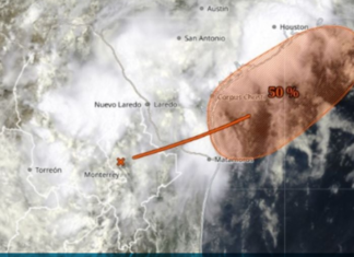 Potential cyclone developing over northeastern Mexico; likely to head toward Nuevo León.