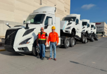 Volvo begins exports to Canada from Nuevo León.